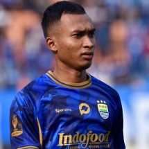 Biodata Pemain Persib Robi Darwis