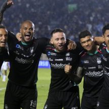 Prediksi Persib Bandung vs Thai Port