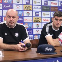Eks Pelatih Persib