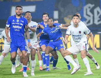 PERSIB vs Persita Tangerang