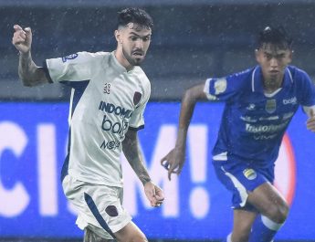 starter PERSIB vs Persita