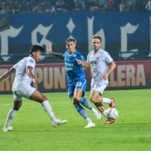 Tiket PERSIB vs Persik Kediri